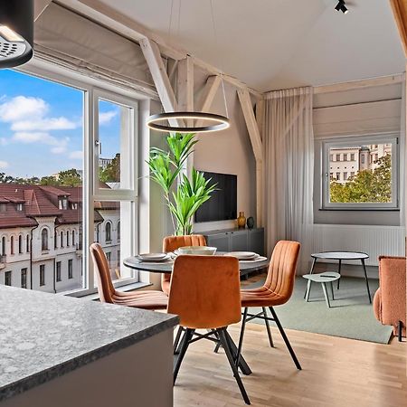 בוקרשט Ultra Central Apartments - Unirii & Old Town מראה חיצוני תמונה
